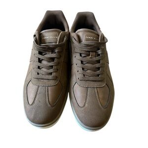 Perry Ellis Men's Tan Sneakers